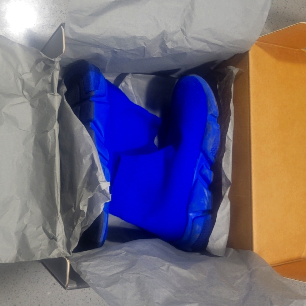 Kids Knit Sock Trainer Balenciaga Sneakers size 29-30- Electric Blue